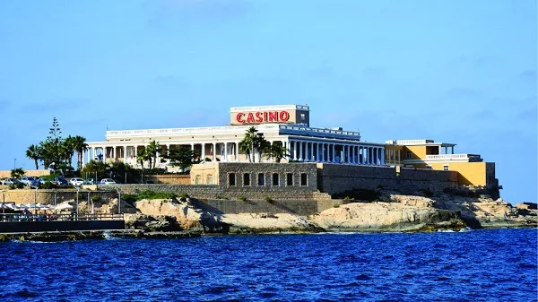 Revue du casino Dragonara